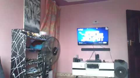 Essy online show from January 10, 8:42 am