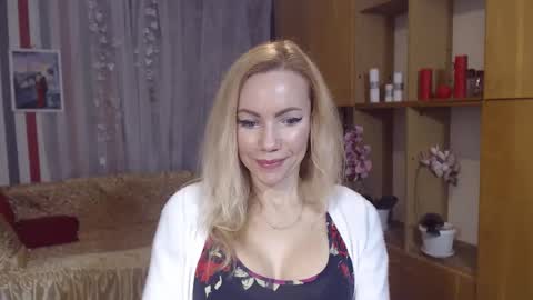 Sweety friend online show from February 5, 10:01 pm