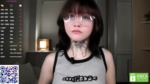 Astrid online show from December 5, 6:16 pm