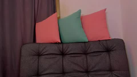 Snapshot of swet_lovee_ chatting on October 30, 2:06 pm Your dream online show from October 30, 2:06 pm