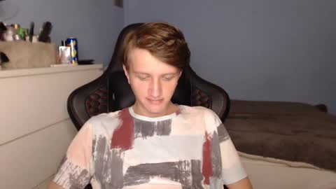 Cat online show from February 21, 8:01 pm