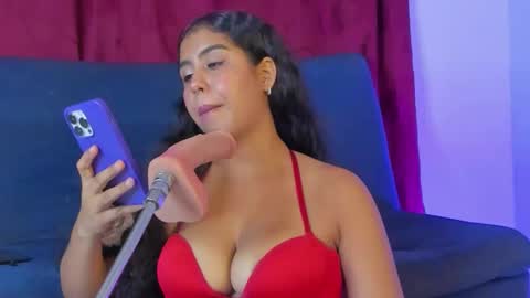 tina 3 online time from 9  to 4  online show from February 3, 12:40 am