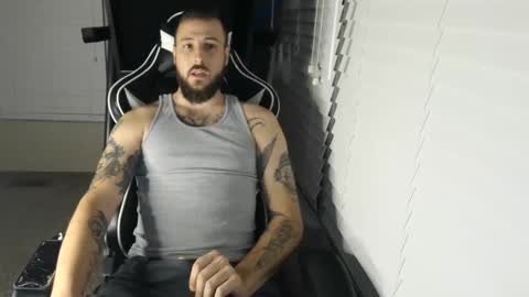 swoozy_ online show from September 20, 12:46 am