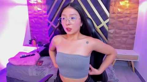 Sydney online show from April 15, 11:27 pm