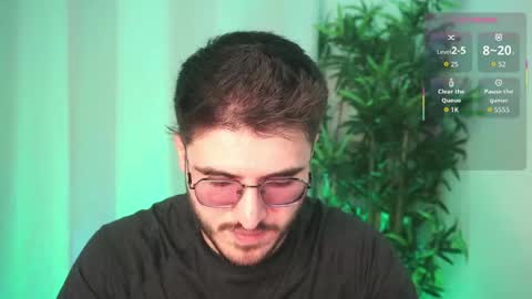 t0ny_wylie online show from May 8, 3:23 am