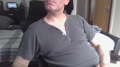 Theo Brum online show from June 7, 7:57 am