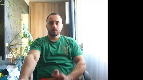 Huracane online show from March 5, 12:47 pm