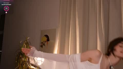 Heeey im Helena3 -- fav555100333 -- pvts only premium and after my public show 3 online show from December 16, 3:35 am