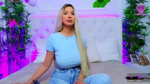 Snapshot of taahiraarabian chatting on October 29, 2:30 pm Arianna online show from October 29, 2:30 pm