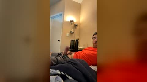 taco42067 online show from August 2, 1:18 am
