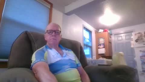 tacrunner66_ online show from October 23, 2:51 pm