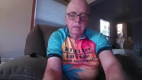 tacrunner66_ online show from May 27, 3:14 am