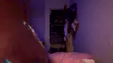 taebaeebe online show from April 29, 9:47 am