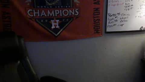 Snapshot of taintnuzzler_13 chatting on October 13, 10:39 am TaintNuzzler online show from October 13, 10:39 am