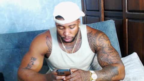 Tairon Tucke online show from January 15, 1:02 am