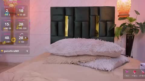 Taissa online show from October 2, 7:01 pm