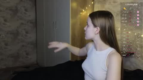 taiti_fox_cub online show from November 14, 6:21 pm