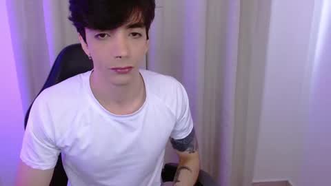 takeru___ online show from November 8, 11:02 am