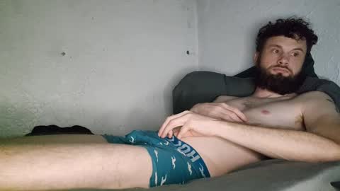 Snapshot of talenjames chatting on September 14, 10:11 pm Talen James online show from September 14, 10:11 pm