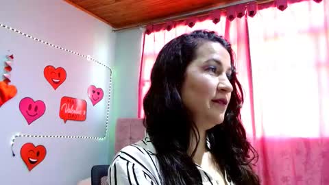 Talia  mia online show from February 10, 1:47 pm