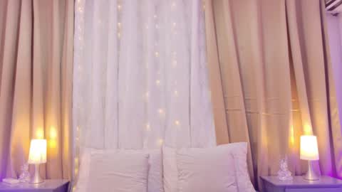 tali  online show from May 23, 6:59 pm