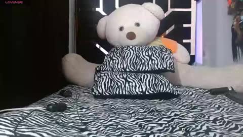 talianha online show from May 14, 1:37 am
