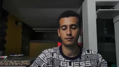 talktome4 online show from March 31, 3:51 am