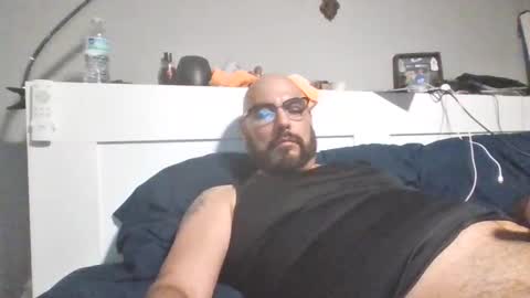 talllatino310 online show from October 21, 4:39 am