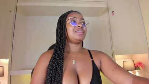 Tami online show from March 19, 7:41 pm