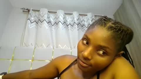 tamia online show from February 25, 9:37 pm