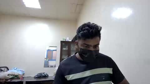 tamilan_da75 online show from December 29, 3:11 am