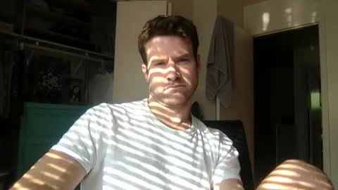 Dr. Love online show from November 18, 8:56 pm