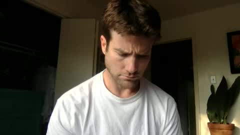 Dr. Love online show from November 19, 9:57 pm