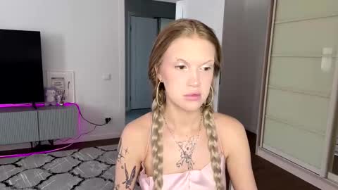 Alisa online show from February 4, 11:25 am