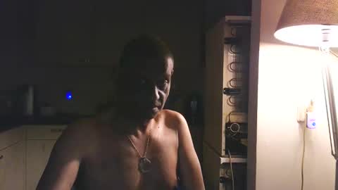 Genaro Thode online show from March 21, 1:11 am