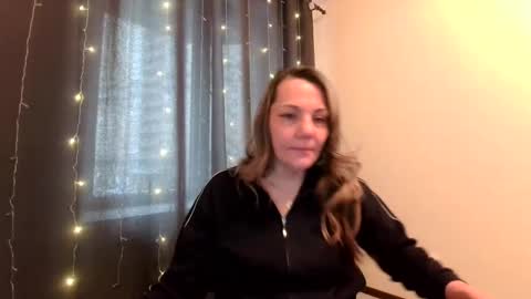 tasha v online show from February 25, 9:20 am