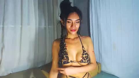 tasteofinnocentxx online show from April 11, 12:20 pm