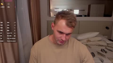 My shows 2100500 UTC3 online show from December 6, 2:40 am