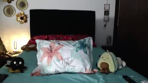 tatiana_monteros online show from October 19, 3:44 am