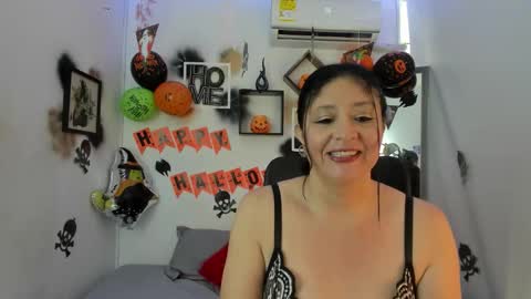 tatiana_sofiaa online show from October 22, 3:13 pm