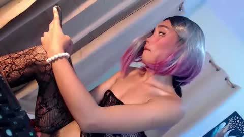 ANDREA online show from April 8, 3:59 pm