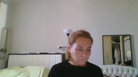 tatiana_xi online show from September 25, 10:00 am