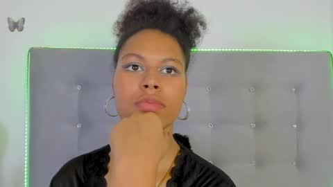 tatianasquirthot online show from May 19, 1:56 am