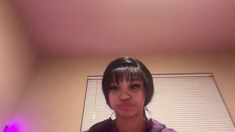 tatiwellls online show from March 18, 7:03 am