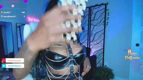 Snapshot of tatted_vixen chatting on November 1, 12:11 am Tatted Queen online show from November 1, 12:11 am