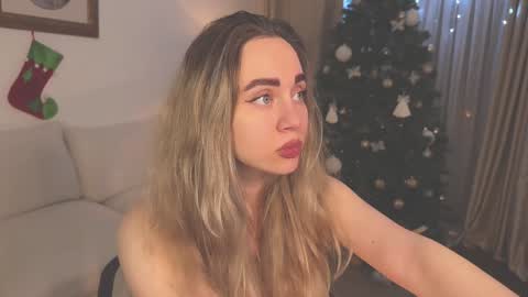 Snapshot of tatti_1 chatting on January 5, 10:19 pm Tata online show from January 5, 10:19 pm