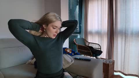 tattoobbgirl online show from February 26, 5:49 pm