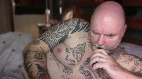 Tattooeddilf 01 online show from March 11, 1:08 am