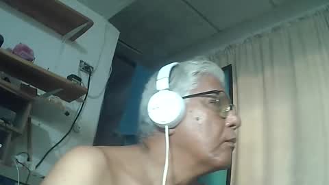 alvarito online show from April 28, 12:42 pm