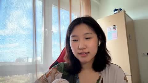 Aya online show from November 5, 10:39 am